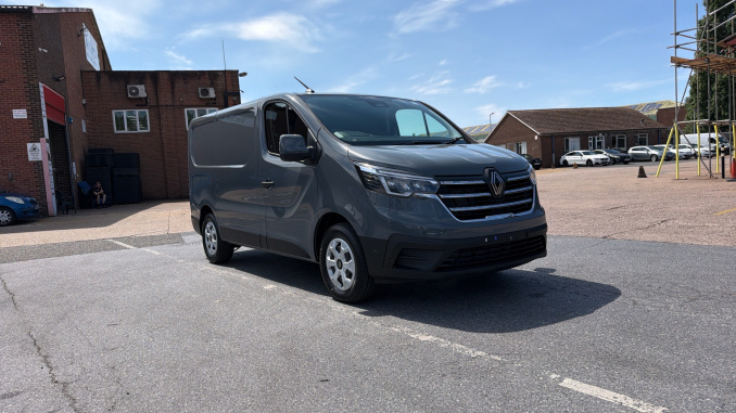 Renault Trafic Swb Diesel SL30 Blue dCi 130 Advance [Safety] Van - Image 45